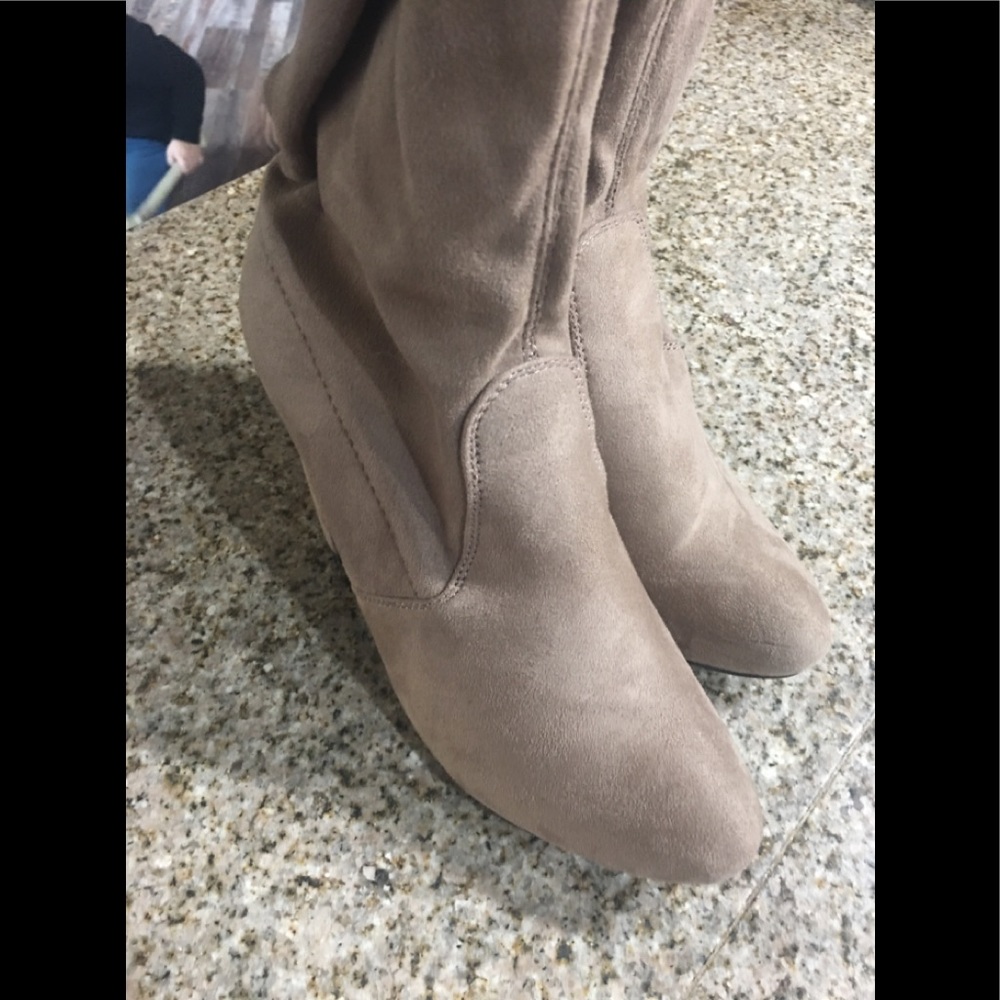 Over the knee  Suede Boots
